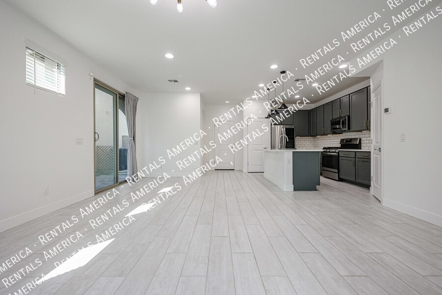 Building Photo - 1656 S 83rd Way
