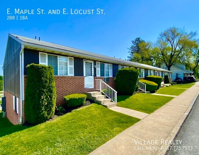 Building Photo - 361 E Maple St