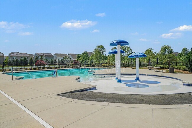 Building Photo - 14419 Rhodes Hall Dr