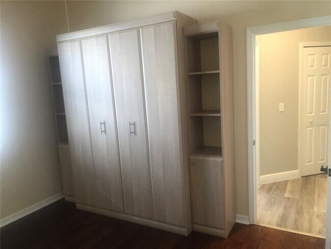 Building Photo - 5120 Highbury Cir