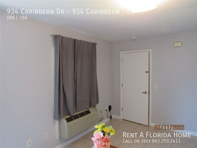 Building Photo - 934 Caribbean Dr