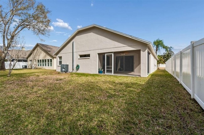 Building Photo - 353 Bay Arbor Blvd