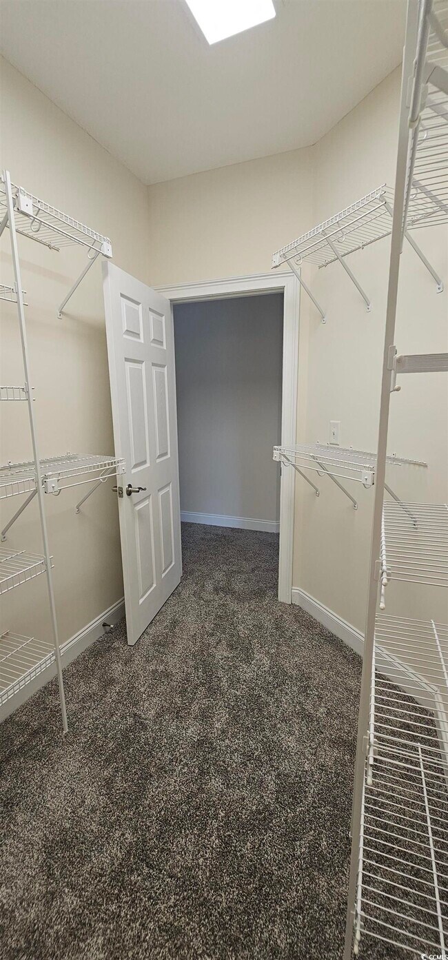 Building Photo - 1585 Brookgreen Dr