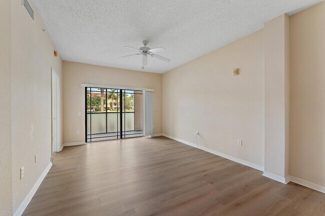 Building Photo - 2807 Veronia Dr