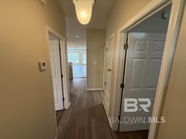 Building Photo - 2651 S Juniper St