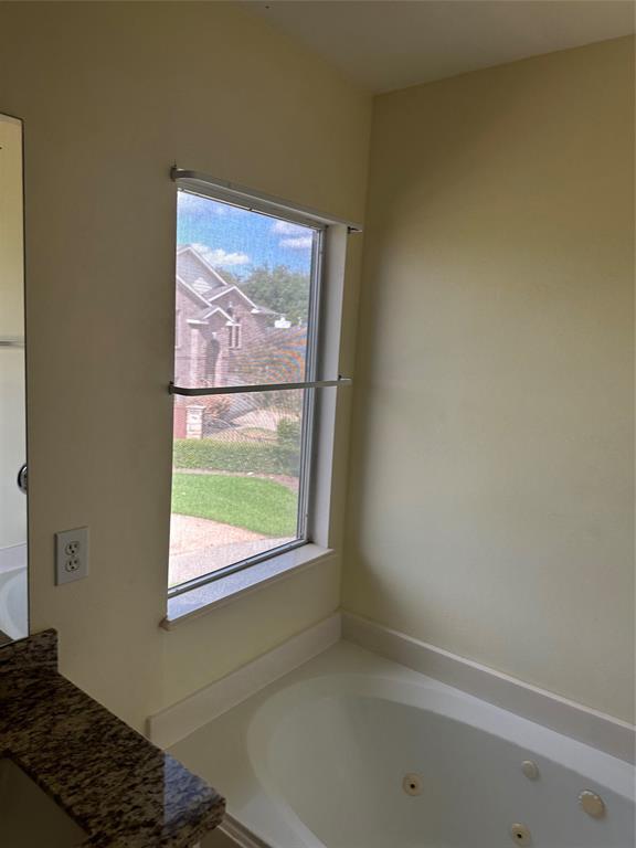 Building Photo - 17523 Poplar Canyon Ln