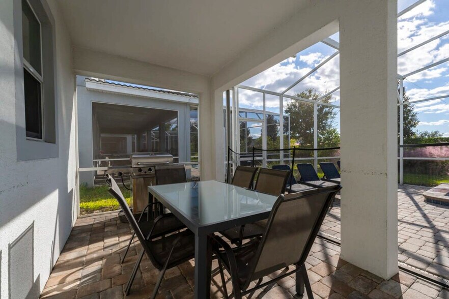 Building Photo - 1520 Maidstone Ct