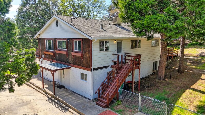 Building Photo - 6273 Dolly Varden Ln