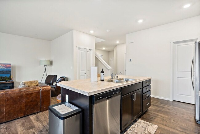 Building Photo - 10715 186th St Ct E