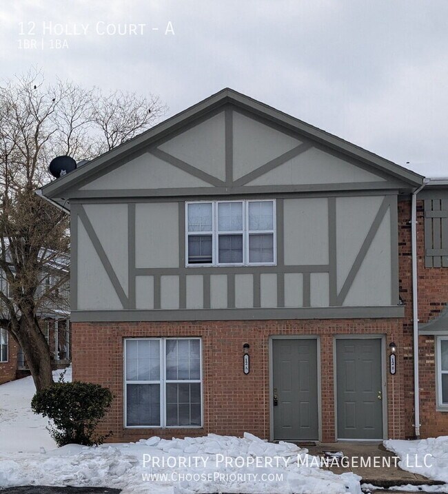 Building Photo - 12 Holly Ct