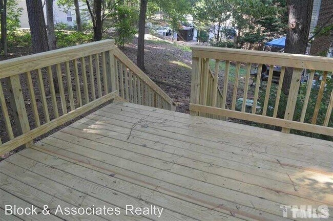 Building Photo - 2 br, 2 bath House - 6151 Bushmills Street