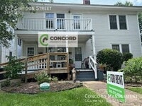 Building Photo - 527 Simpson St