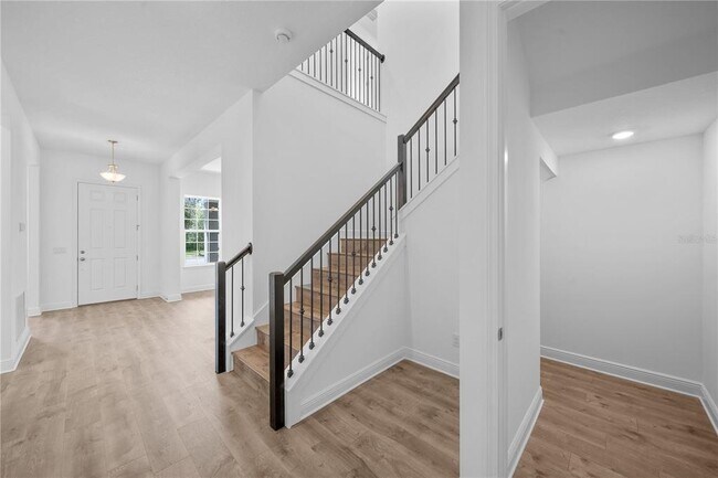 Building Photo - 18345 Mowry Ct