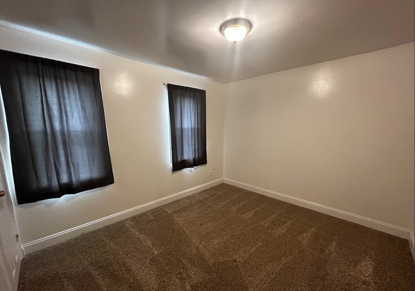 Master bedroom - 830 Montpelier St