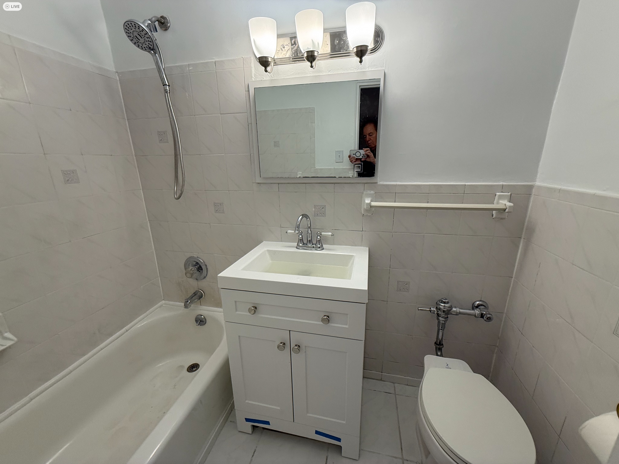 Bathroom - 55 Austin Pl