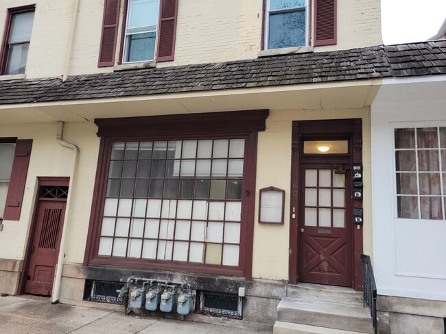 Building Photo - 607 Swede St