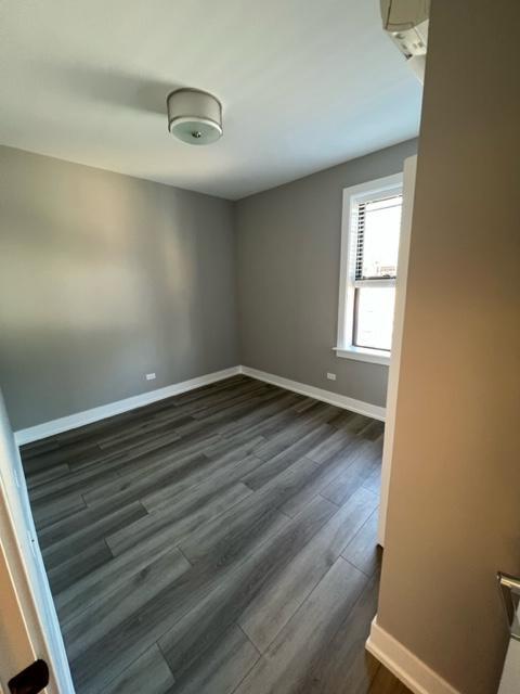Building Photo - 2 bedroom in Chicago IL 60613