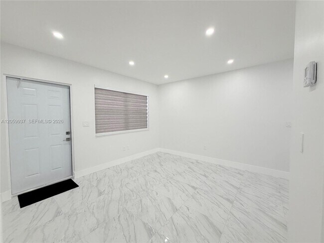 Building Photo - 3390 NW 50th St