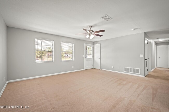 Building Photo - 736 Foxbriar Cove