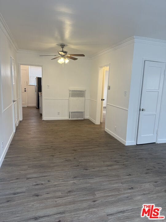 Building Photo - 2560 Venice Blvd.