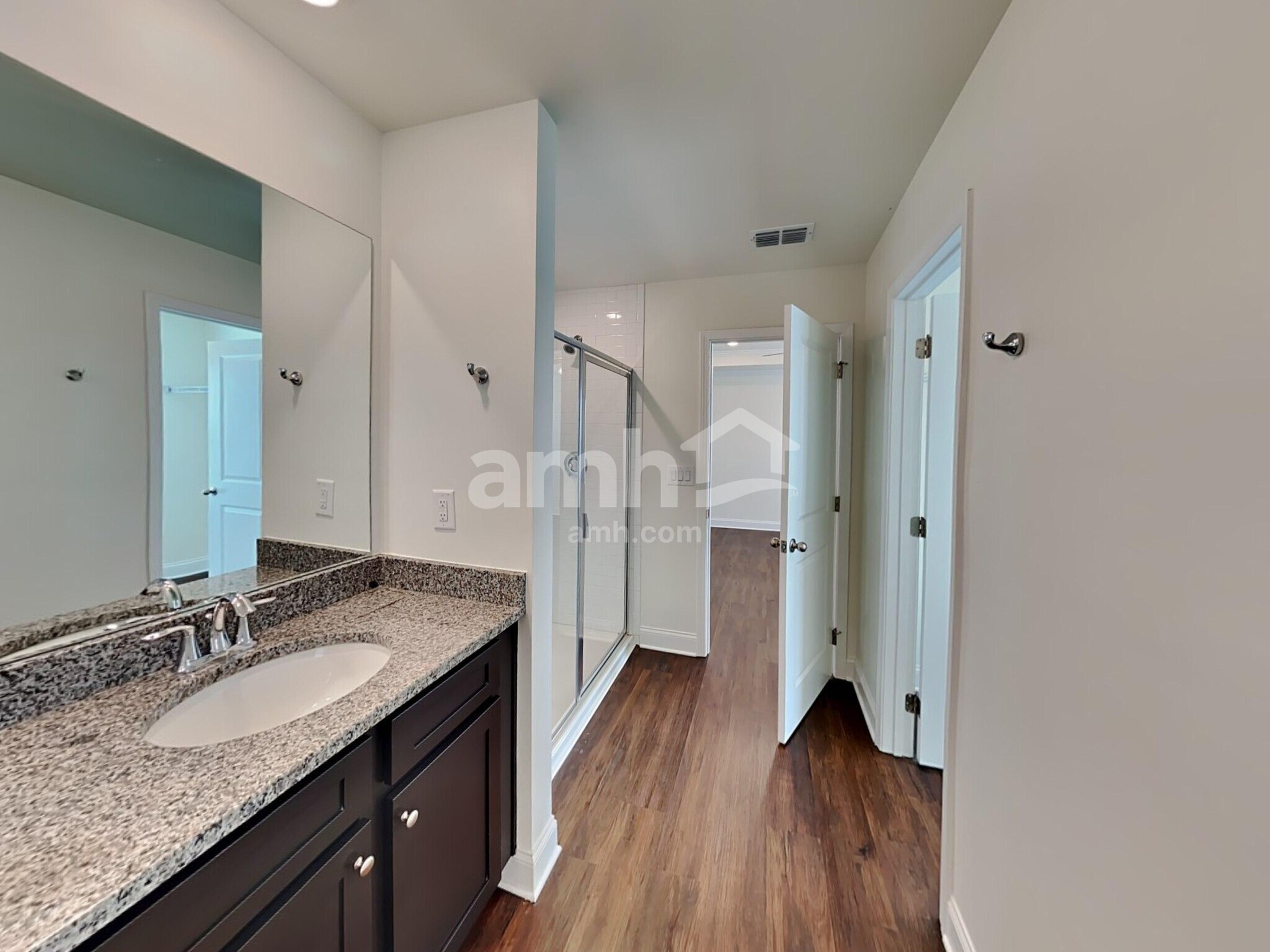 Building Photo - 601 Smt Vw Ln