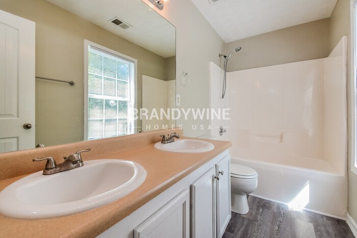 Building Photo - 6106 Ruth St SW