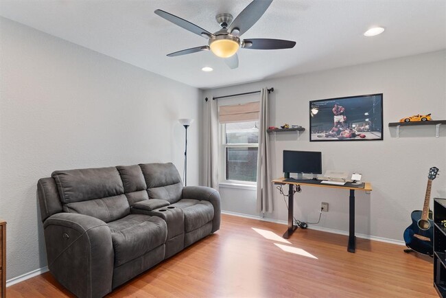 Building Photo - 3937 Eagles Nest St
