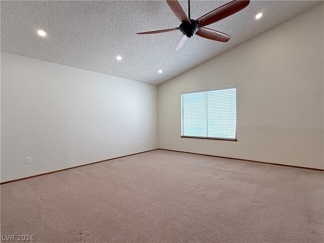 Building Photo - 3128 Donnegal Bay Dr