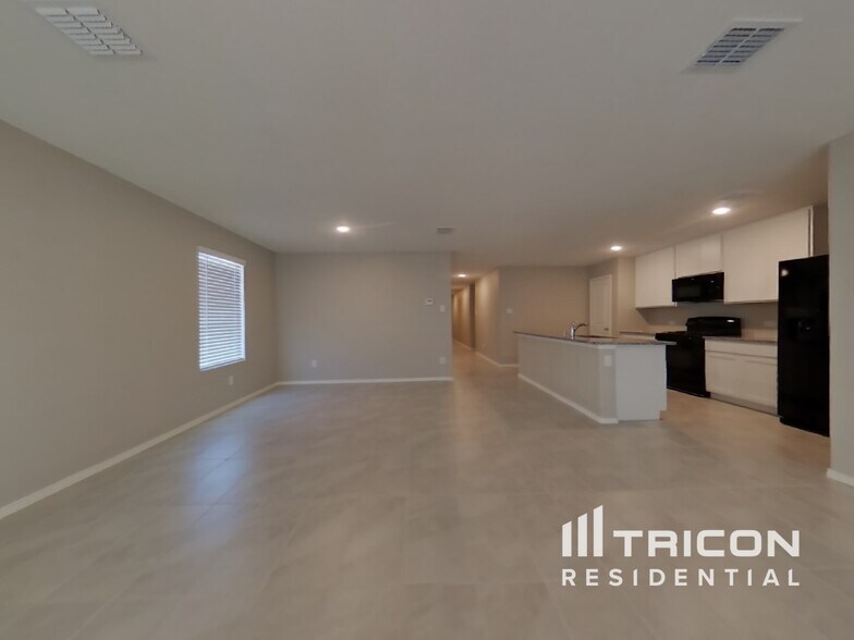 Building Photo - 11859 Mancos Trl