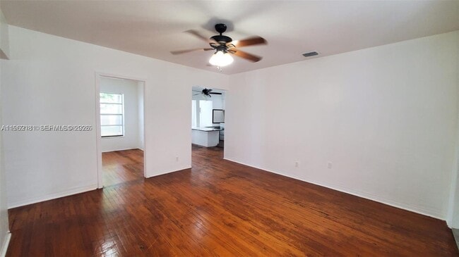 Building Photo - 2322 Wilson St