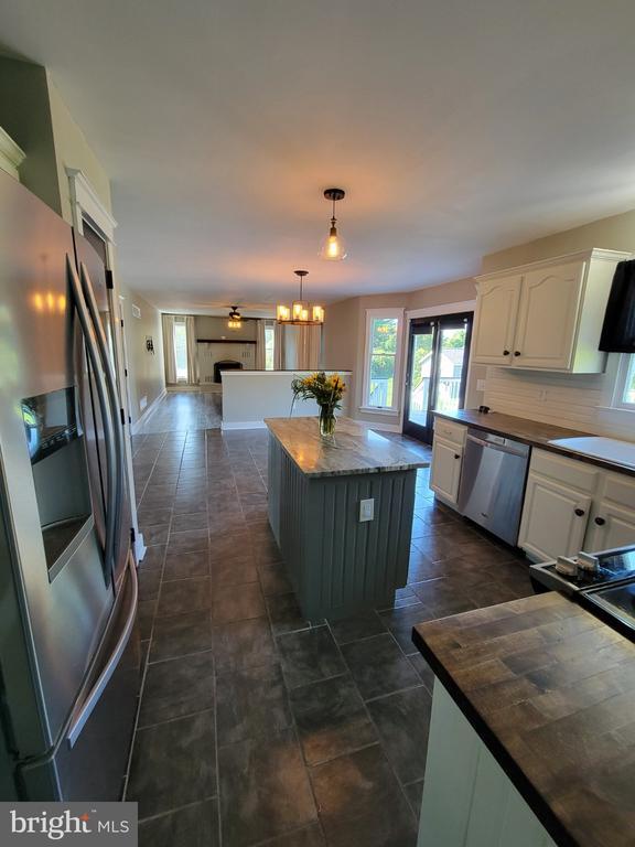 Building Photo - 328 Township Line Rd