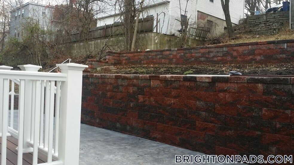 Building Photo - 46 Gerrish St