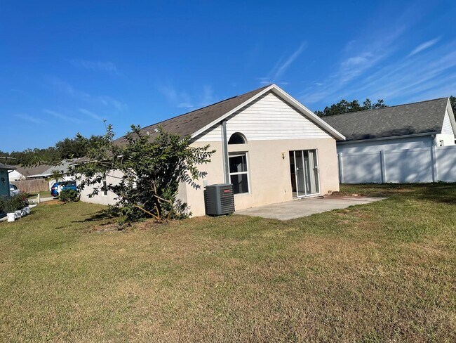 Building Photo - Quiet & Cozy Wesley Chapel Home with Great Yard – $1,850/mo