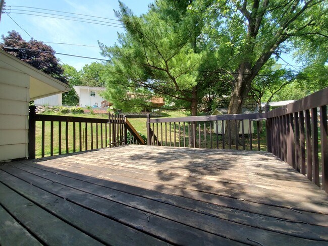 Building Photo - 4023 5th Pl NW