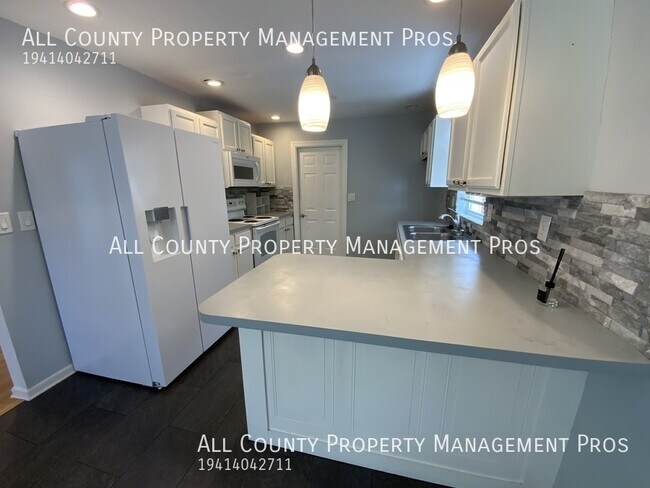 Building Photo - 5518 Shady Brook Trail