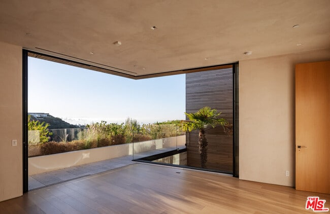 Building Photo - 1520 Carla Ridge