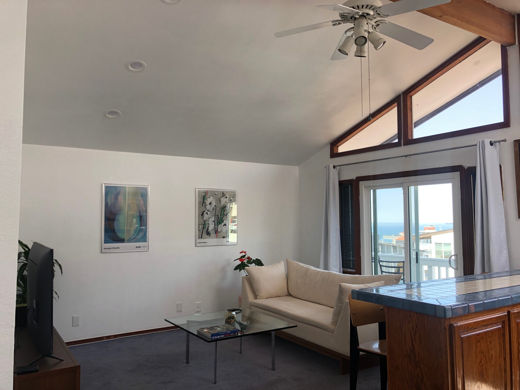 Building Photo - 208 Marine Ave