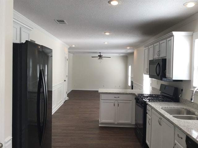 Building Photo - 3232 Spring Mesa Dr SW