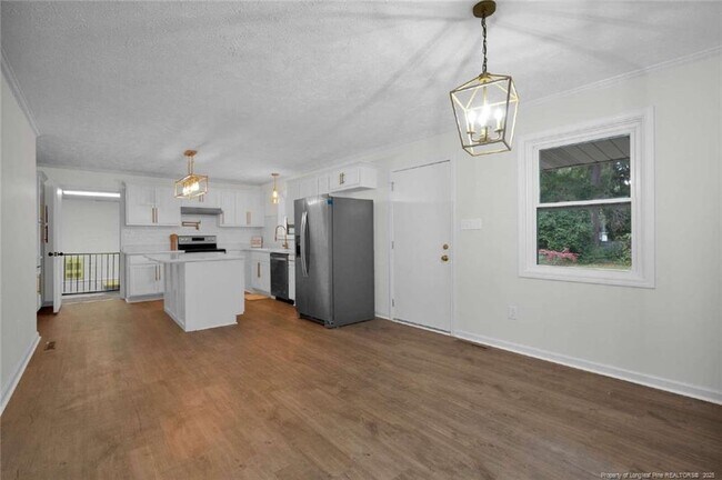 Building Photo - 301 Fairfield Rd