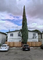 Building Photo - 1527 South Ave