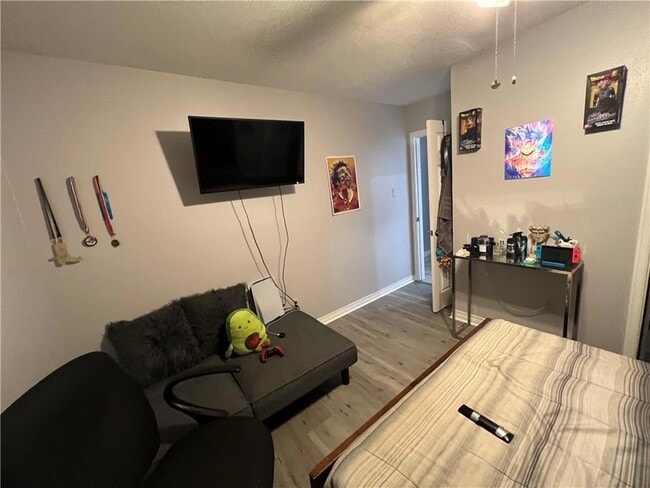 Building Photo - 6613 Carmen St