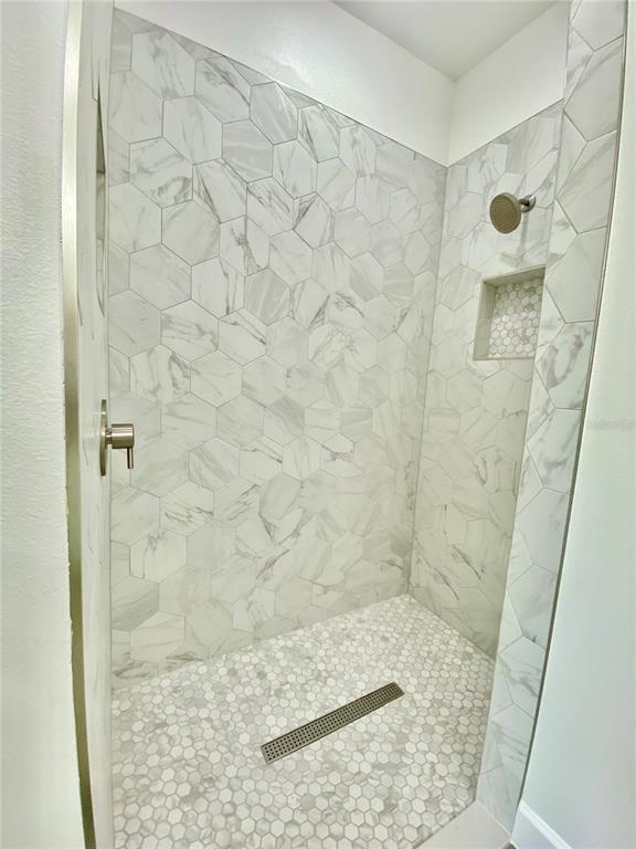 Building Photo - 10006 Massey St