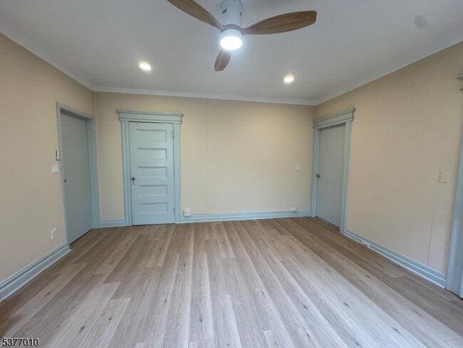 Building Photo - 107 Glenridge Ave