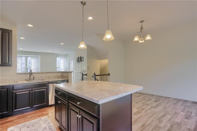 Building Photo - 126 Arbor Trail Dr