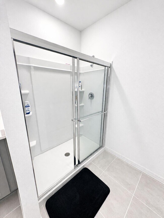 Building Photo - 2099 Babbling Brk Blvd