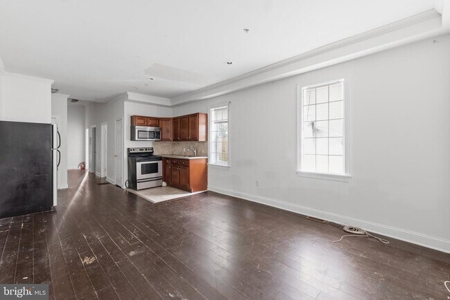 Building Photo - 1832 N 18th St