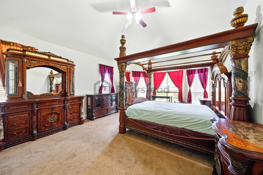 Building Photo - 1513 Van Winkle Dr