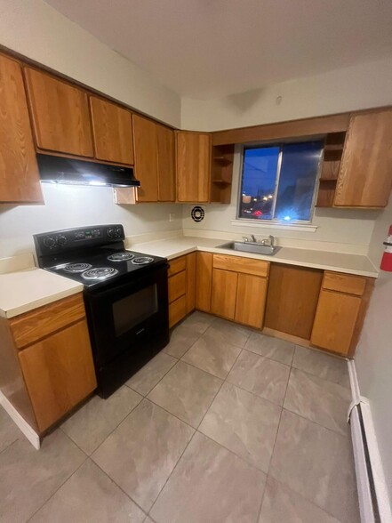 93 Mt Vernon Ave 2 - 94 Mount Vernon Ave