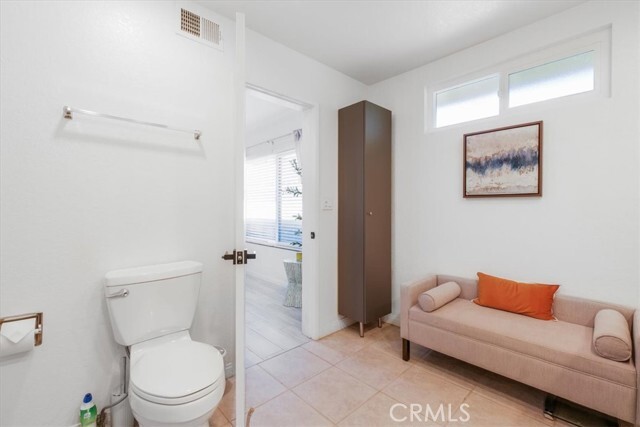 Building Photo - 332 Villena Way
