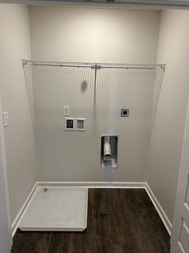 Building Photo - Pre-Leasing Now! Discover This Beautiful 3-Bedroom, 2.5-Bath Home in Cullman